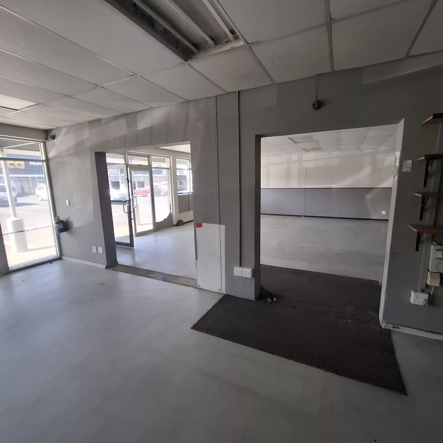 To Let commercial Property for Rent in Brackenfell Central Western Cape